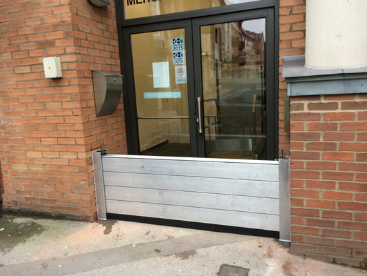 B100 - Reveal Fixed Flood Barrier System (T08)